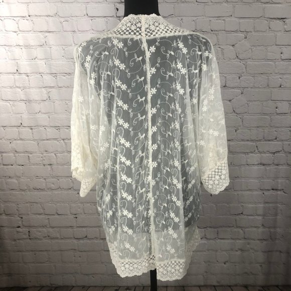 Crochet Lace Open Front Kimono - Picture 3 of 3